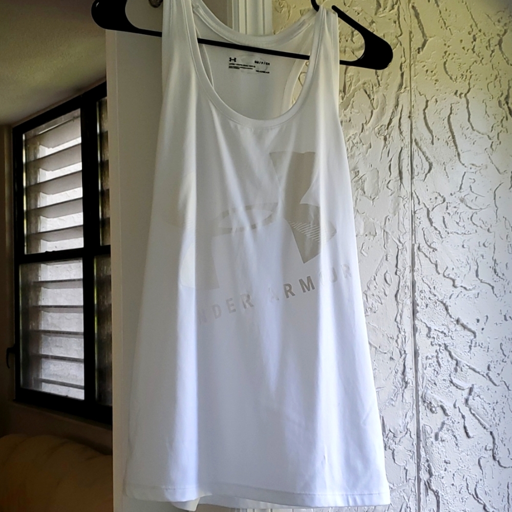 Under Armour long tank